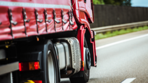 Top Benefits of 24/7 Truck Roadside Assistance